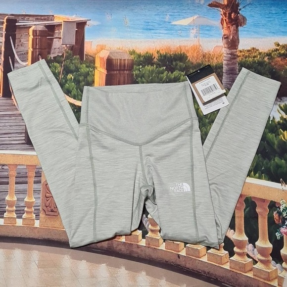 North Face‎ 7/8 Tights Size XS NWT - Picture 3 of 9